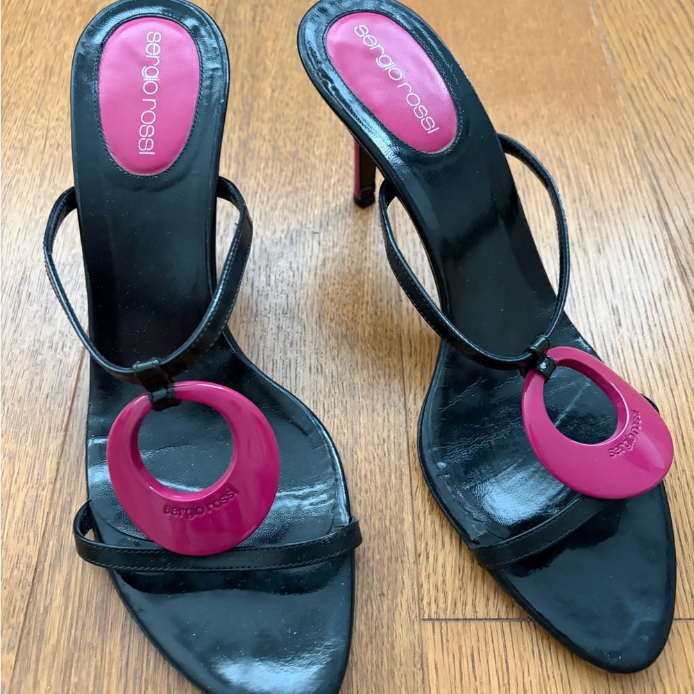 Sergio Rossi Black Leather Heels with Pink Medallion